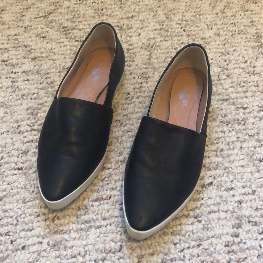 Dr Scholl’s original Vienna slide on pointed toe